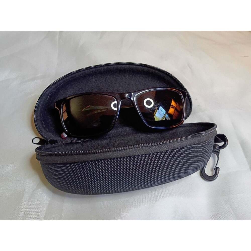 Roy Robson Polarized Sunglasses 70044-2 Burgundy 56-18-145 with case